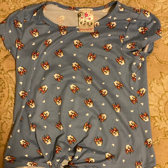 Shirt - Picture 1 of 3